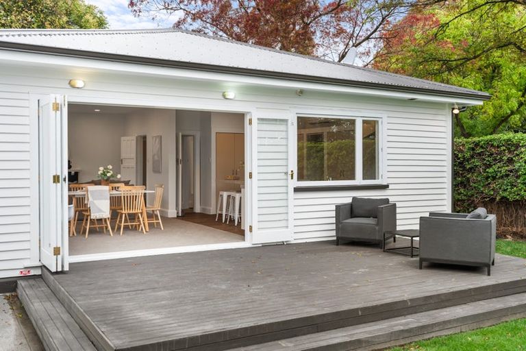 Photo of property in 129 Mersey Street, St Albans, Christchurch, 8014