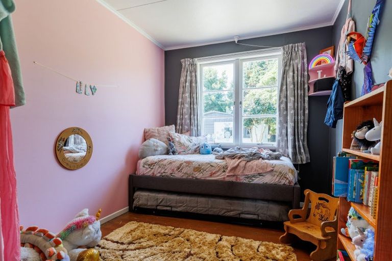 Photo of property in 9 Anderson Street, Eketahuna, 4900