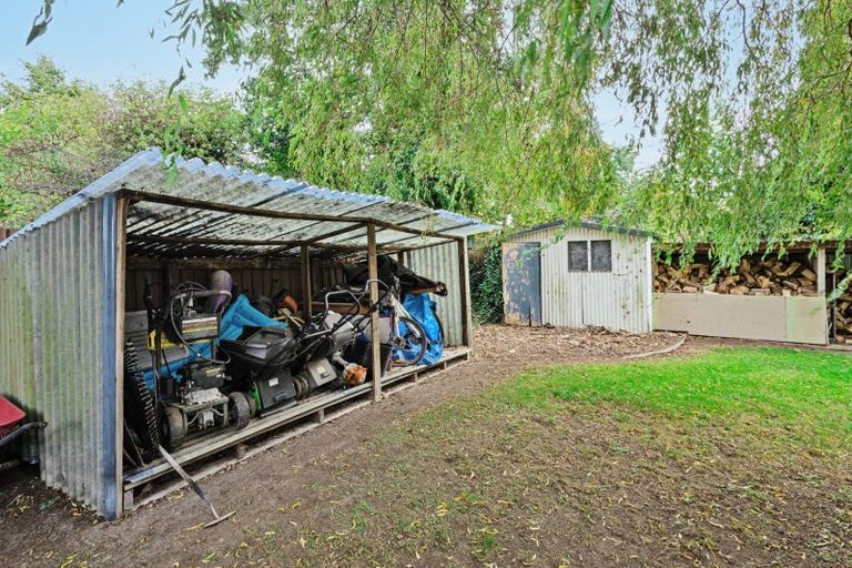 Photo of property in 33 Charles Street, Grasmere, Invercargill, 9810