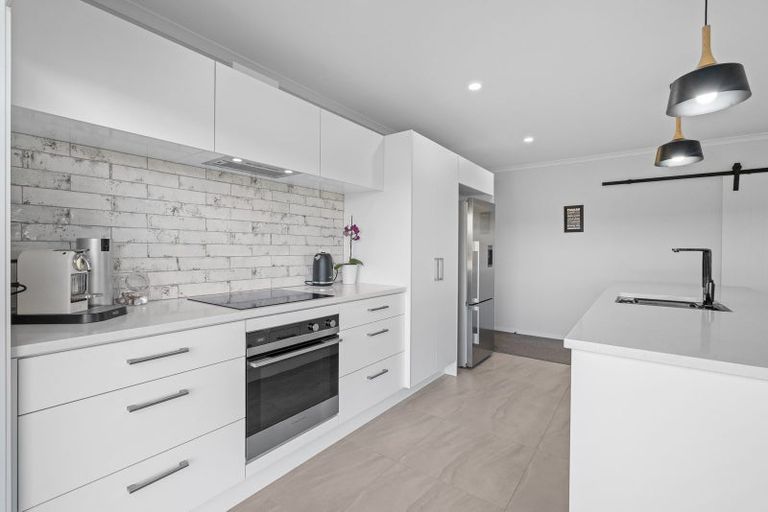 Photo of property in 183 Penetaka Heights, Pyes Pa, Tauranga, 3112