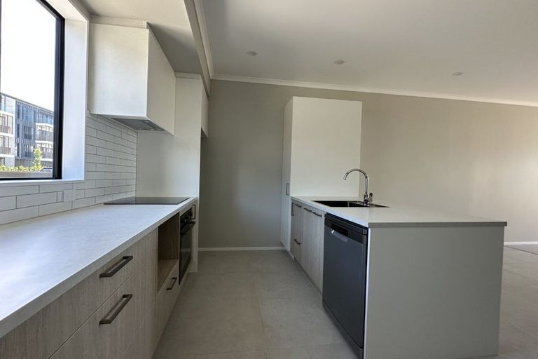 Photo of property in 86 Symes Drive, Red Beach, 0932