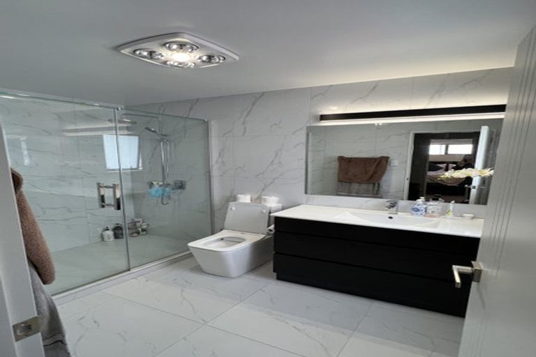 Photo of property in 92 Ksenia Drive, Flat Bush, Auckland, 2019