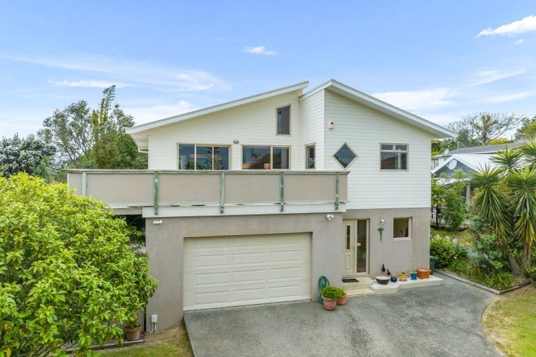Photo of property in 240 Molesworth Drive, Mangawhai Heads, Mangawhai, 0505