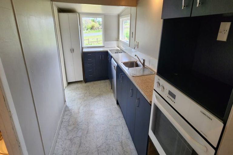 Photo of property in 56 Blake Street, Waitara, 4320