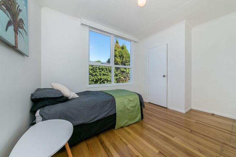 Photo of property in 2/3 Vine Street, Mangere East, Auckland, 2024