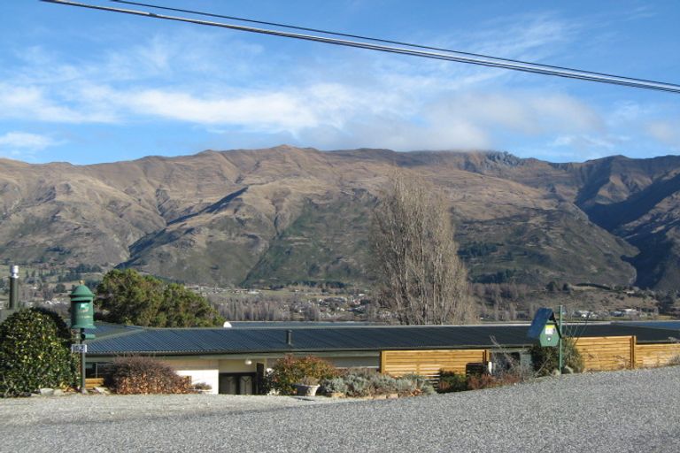 Photo of property in 102/108 Lismore Street, Wanaka, 9305