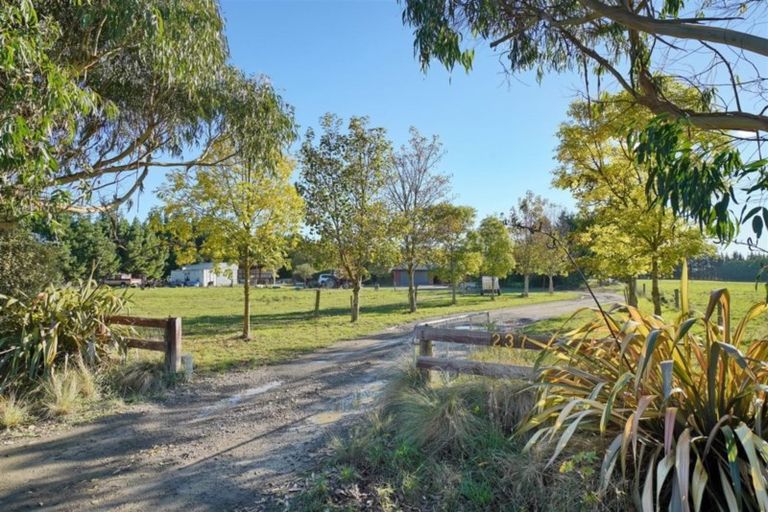 Photo of property in 237 School Road, West Eyreton, Rangiora, 7475