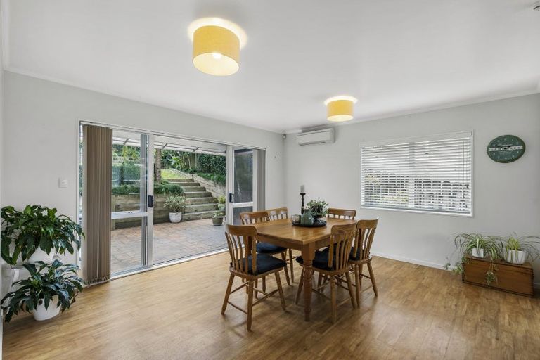 Photo of property in 34 Sailfish Drive, West Harbour, Auckland, 0618