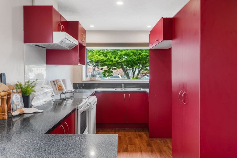 Photo of property in 18 Salmond Street, Hoon Hay, Christchurch, 8025