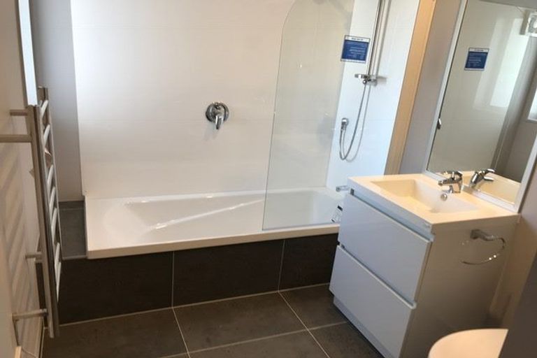 Photo of property in 45 Divide Loop, Takanini, 2112