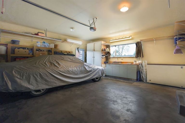 Photo of property in 1 Smitheram Street, Allenton, Ashburton, 7700