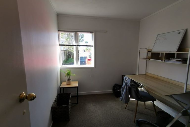 Photo of property in 2/35 Macleans Road, Bucklands Beach, Auckland, 2014