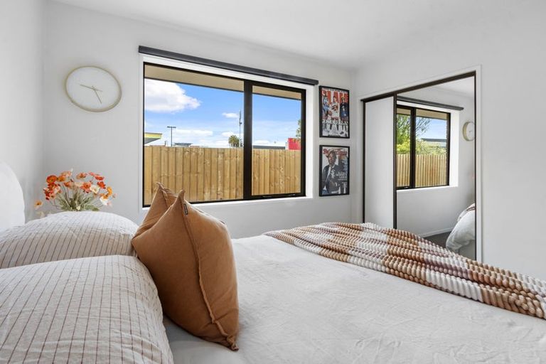 Photo of property in 2/71 Shirley Road, Shirley, Christchurch, 8013