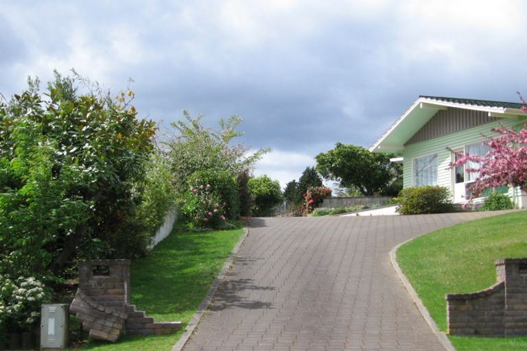 Photo of property in 2/58 Koha Road, Taupo, 3330