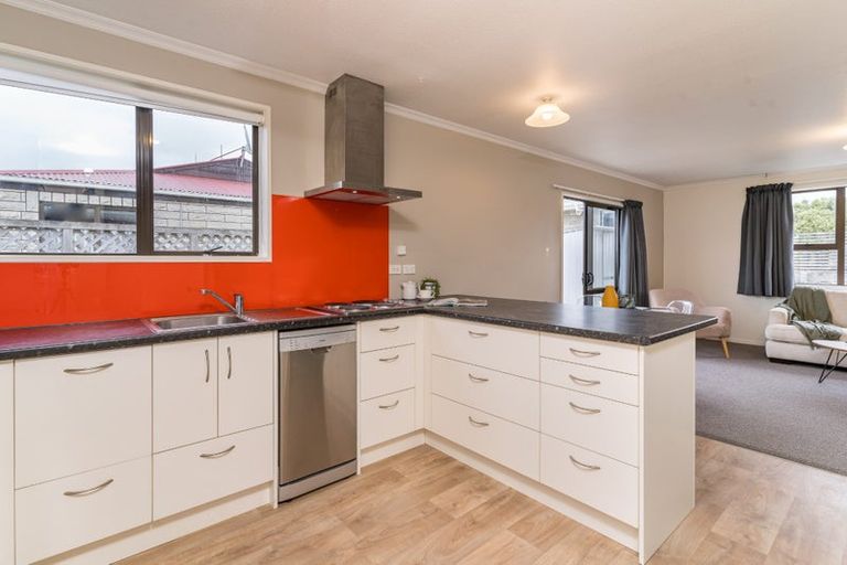 Photo of property in 60b Cutten Street, South Dunedin, Dunedin, 9012