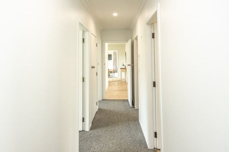 Photo of property in 26 Parkes Avenue, Saint Johns Hill, Whanganui, 4501