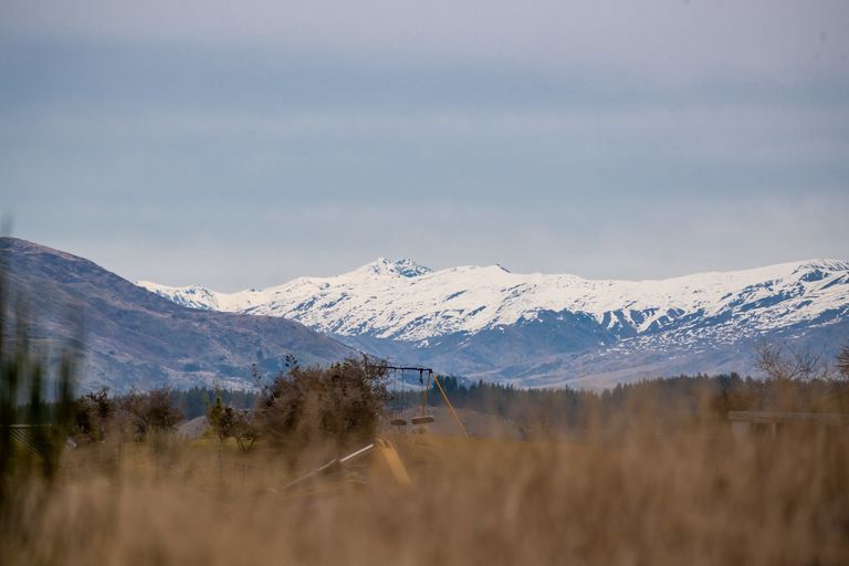 Photo of property in 217 Lakeview Terrace, Lake Hawea, Wanaka, 9382