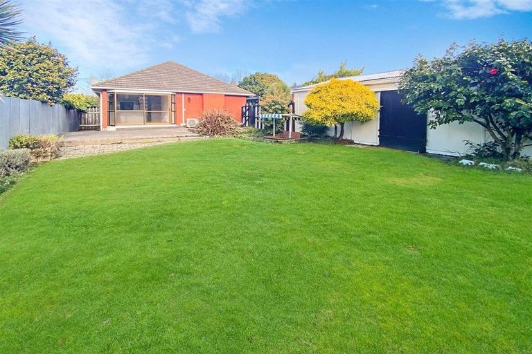Photo of property in 86 Merrin Street, Avonhead, Christchurch, 8042