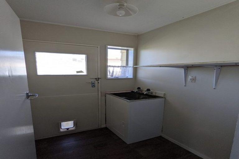 Photo of property in 15 Stirling Street, Levin, 5510