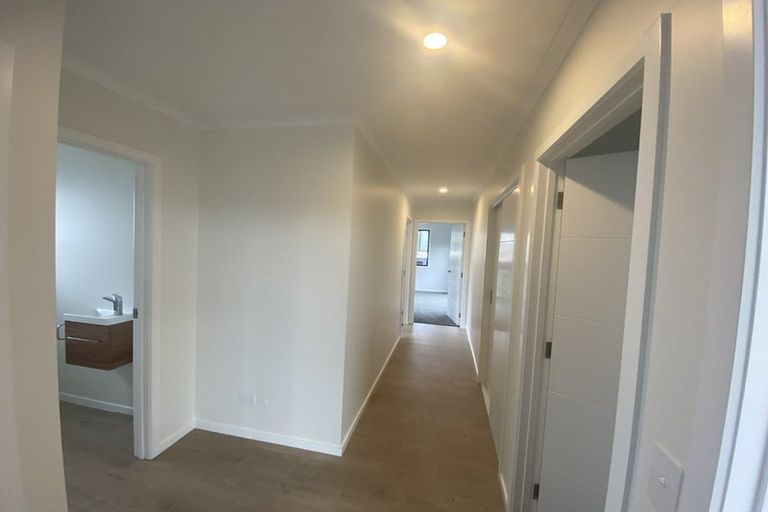 Photo of property in 20 Huntaway Close, Stoke, Nelson, 7011