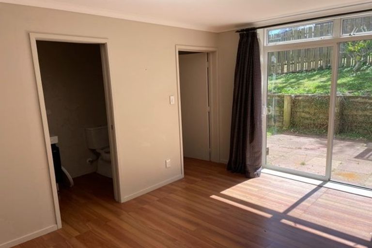 Photo of property in 56 Brian Crescent, Stanmore Bay, Whangaparaoa, 0932