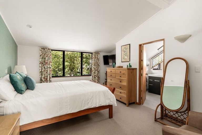 Photo of property in 42 Walker Road West, Aongatete, 3178