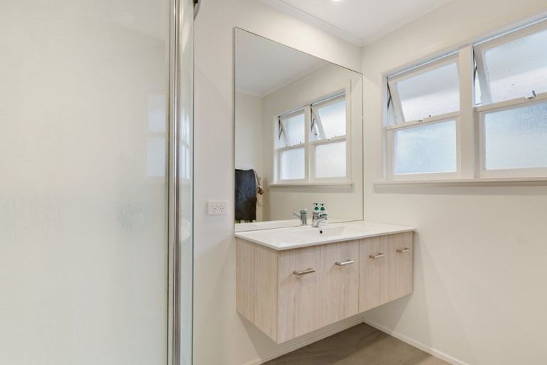 Photo of property in 95 Oceanview Road, Mount Maunganui, 3116