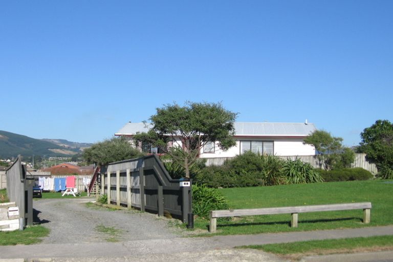 Photo of property in 9 Chapel Street, Takapuwahia, Porirua, 5022