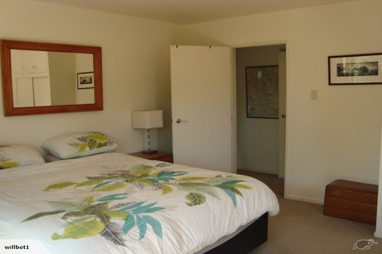 Photo of property in 7a Pawaho Place, Heathcote Valley, Christchurch, 8022