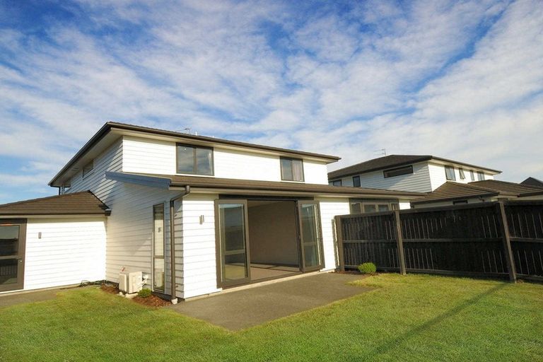 Photo of property in 52 Gosling Crescent, Halswell, Christchurch, 8025