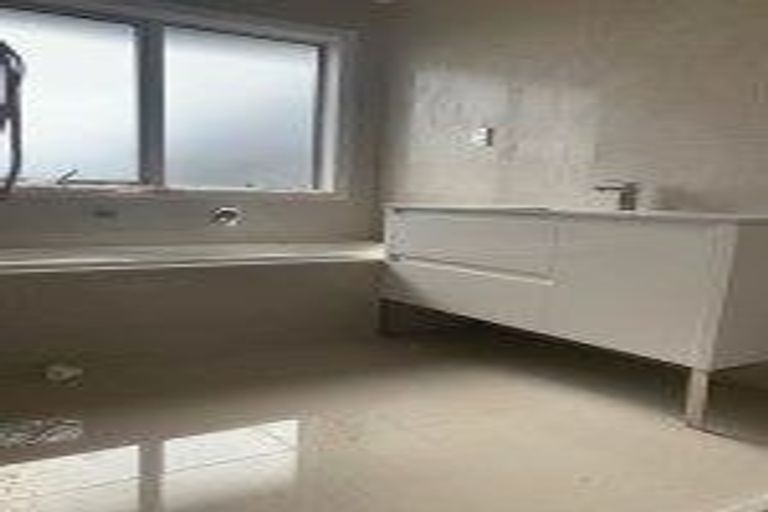 Photo of property in 28 Aeronautic Road, Takanini, 2112