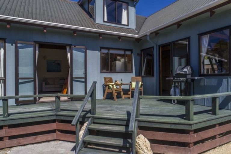 Photo of property in 30 Nelson Street, Milnthorpe, Collingwood, 7182