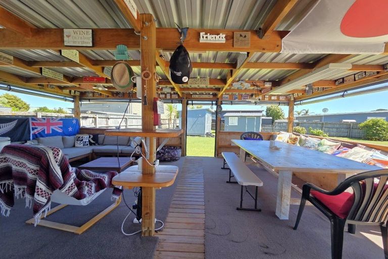 Photo of property in 104 Kauri Crescent, Matarangi, Whitianga, 3592