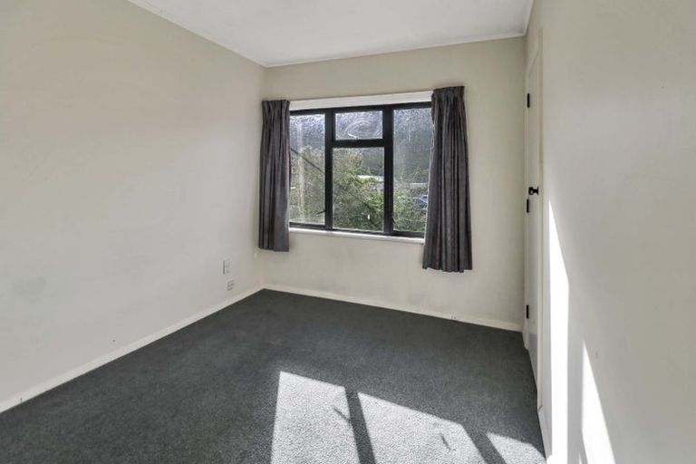 Photo of property in 1/17 Eldon Grove, Taita, Lower Hutt, 5019