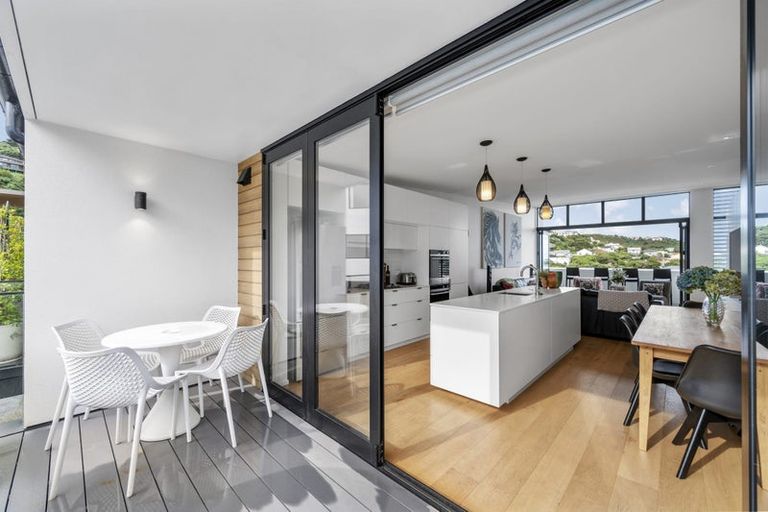 Photo of property in 4 Mary Dobson Way, Island Bay, Wellington, 6023