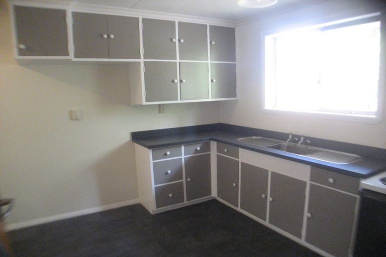 Photo of property in 1/306 College Street, West End, Palmerston North, 4410