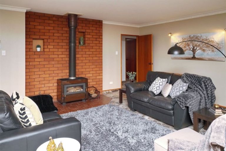 Photo of property in 2 Matai Place, Oxford, 7430