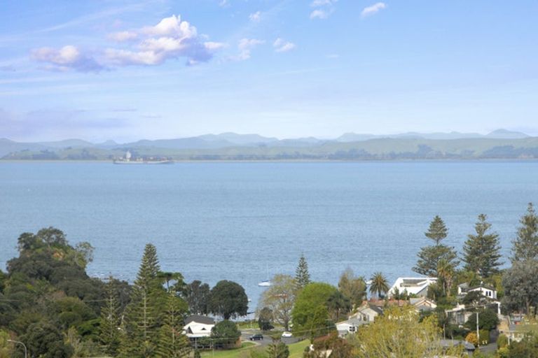 Photo of property in 2/20 Summit Drive, Torbay, Auckland, 0630