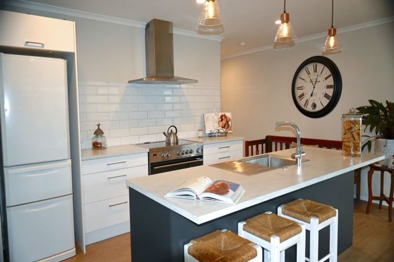 Photo of property in 3 Hurunui Drive, Te Awa, Napier, 4110