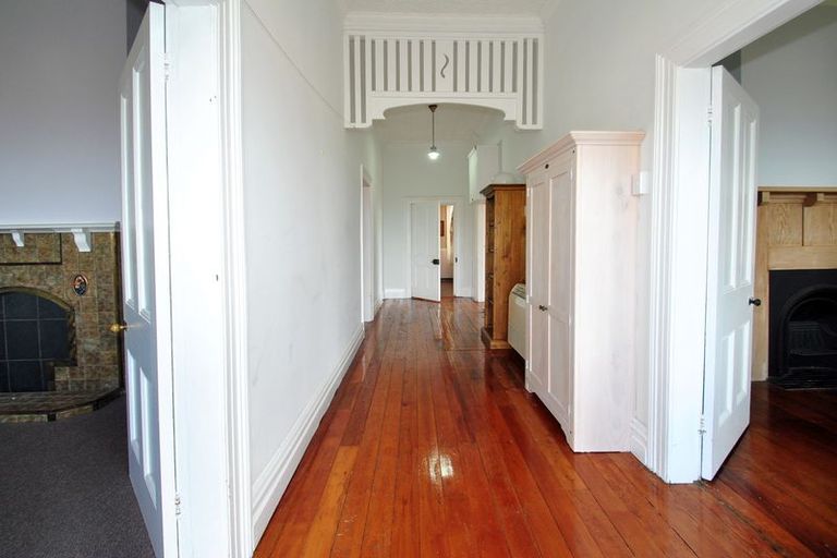 Photo of property in 53 Easther Crescent, Kew, Dunedin, 9012