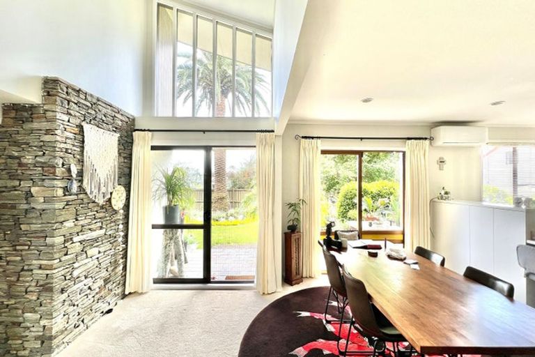 Photo of property in 24 Seneca Court, Golflands, Auckland, 2013