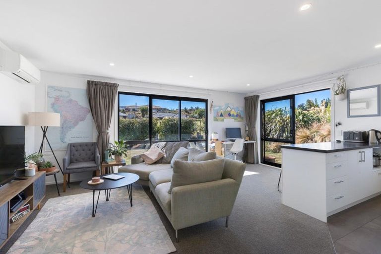 Photo of property in 6 Northbrook Place, Lower Shotover, Queenstown, 9304