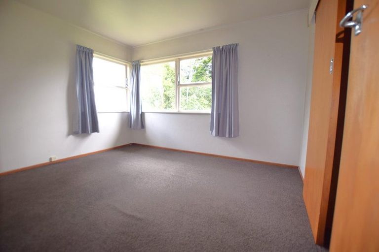 Photo of property in 46 Kaurilands Road, Titirangi, Auckland, 0604