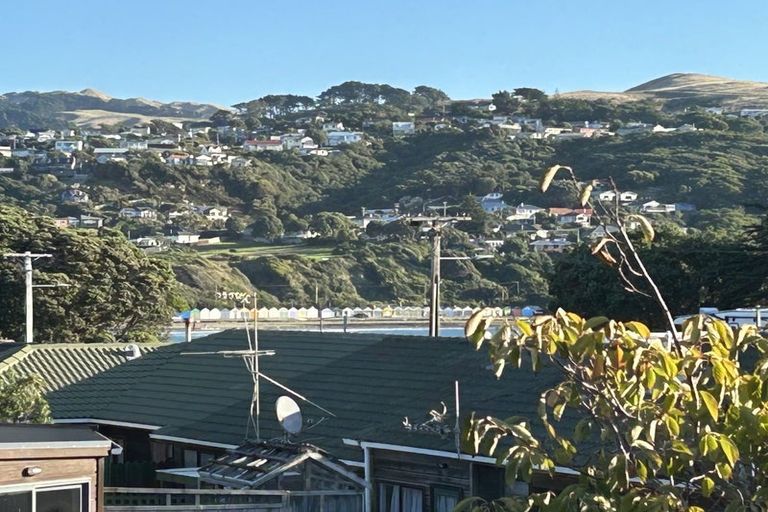 Photo of property in 12a Richard Street, Titahi Bay, Porirua, 5022