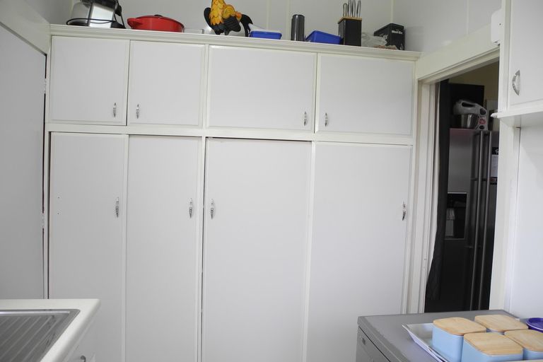 Photo of property in 51 Rhodes Street, Waimate, 7924