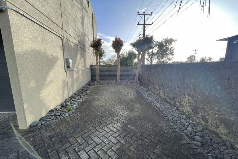 Photo of property in 14/19 Ocean View Road, Hillcrest, Auckland, 0627