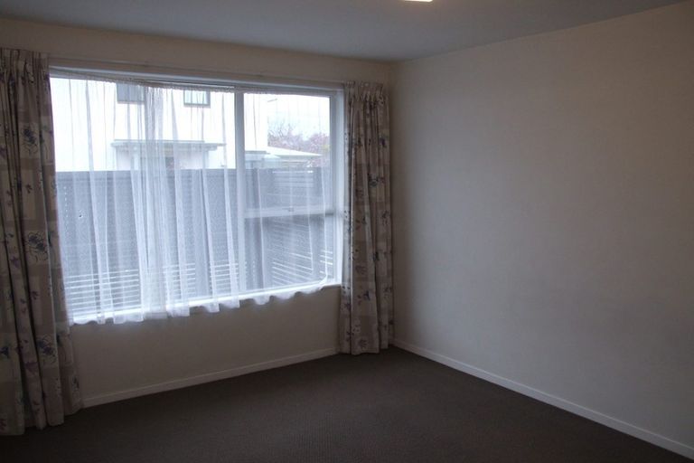 Photo of property in 2/87 Bishop Street, St Albans, Christchurch, 8014