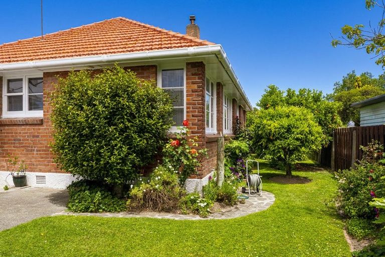 Photo of property in 18 Kettle Crescent, Marewa, Napier, 4110