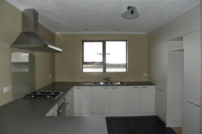 Photo of property in 6 Raymond Street, Bluff, 9814