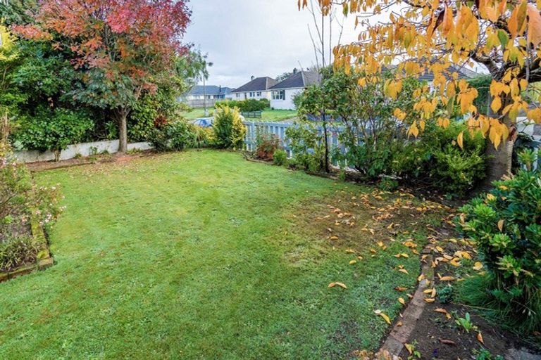 Photo of property in 57 Adamson Crescent, Glengarry, Invercargill, 9810
